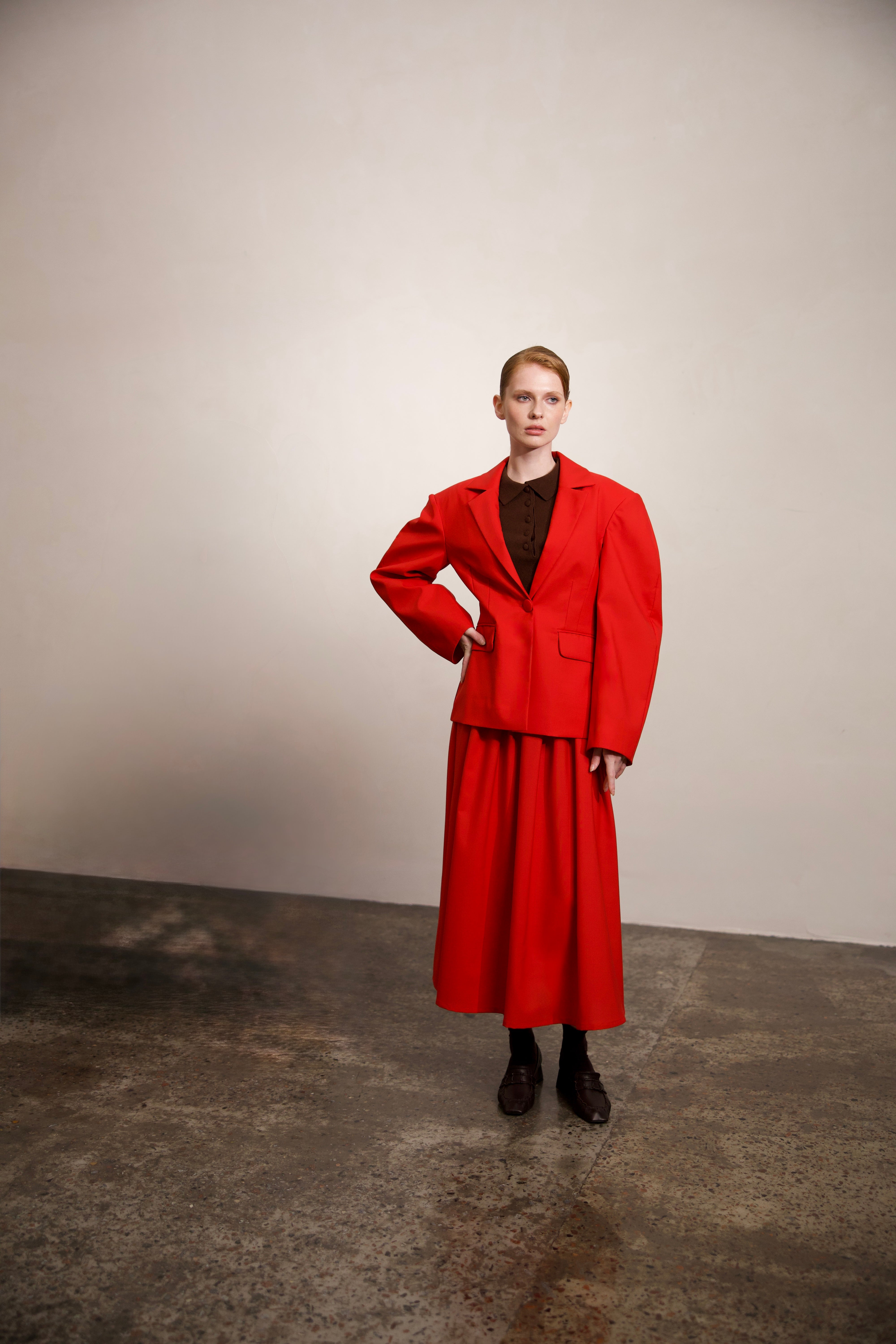 RED PURE WOOL PLEATED SKIRT